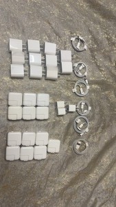 Lot of apple adapters 6x 10w, 7x 12w, 3x 5w, 11x 20w, 5x usb c charging cables