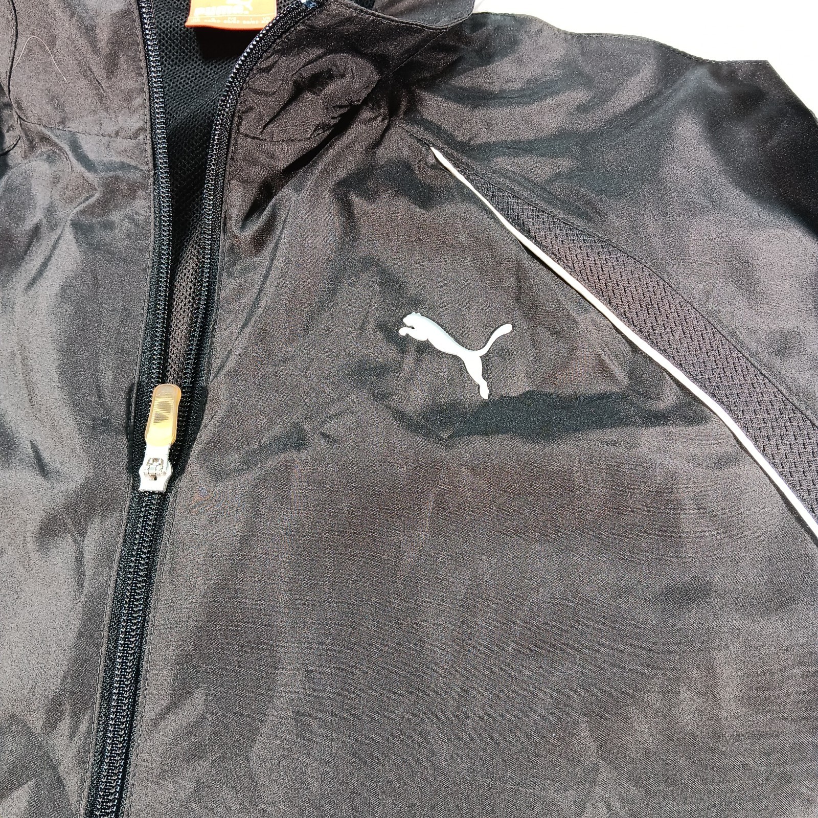 PUMA Essentials Solid Windbreaker jacket lightwei… - image 3