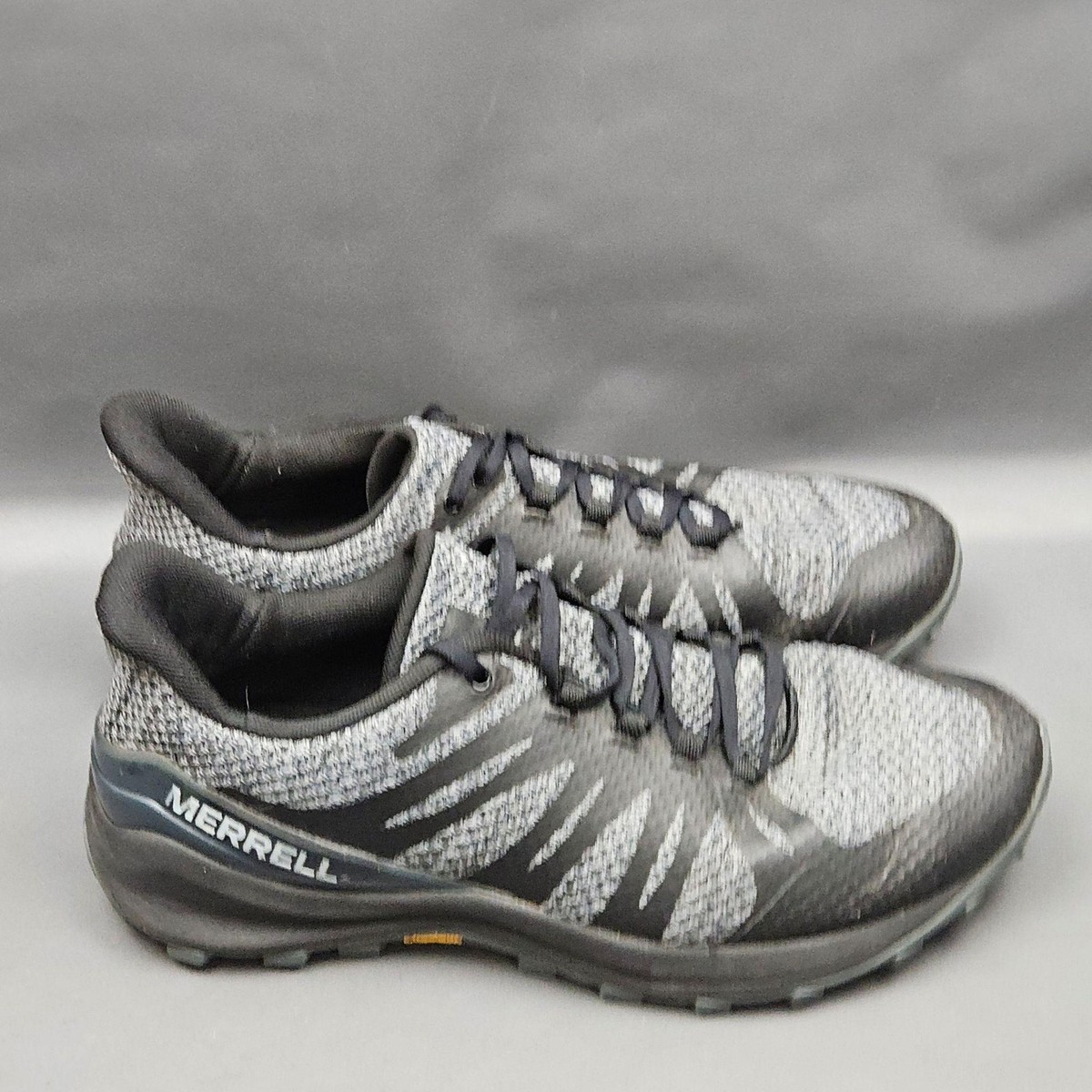 Merrell Momentous Trail Running Shoes Mens Size 9.5 Gray Hiking Athletic Sneaker