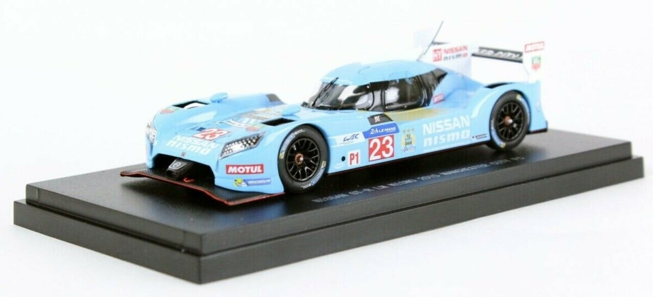EBBRO EBB45251 1:43 Nissan GT-R LM Nismo #23 Manchester City FC Version Blue 201
