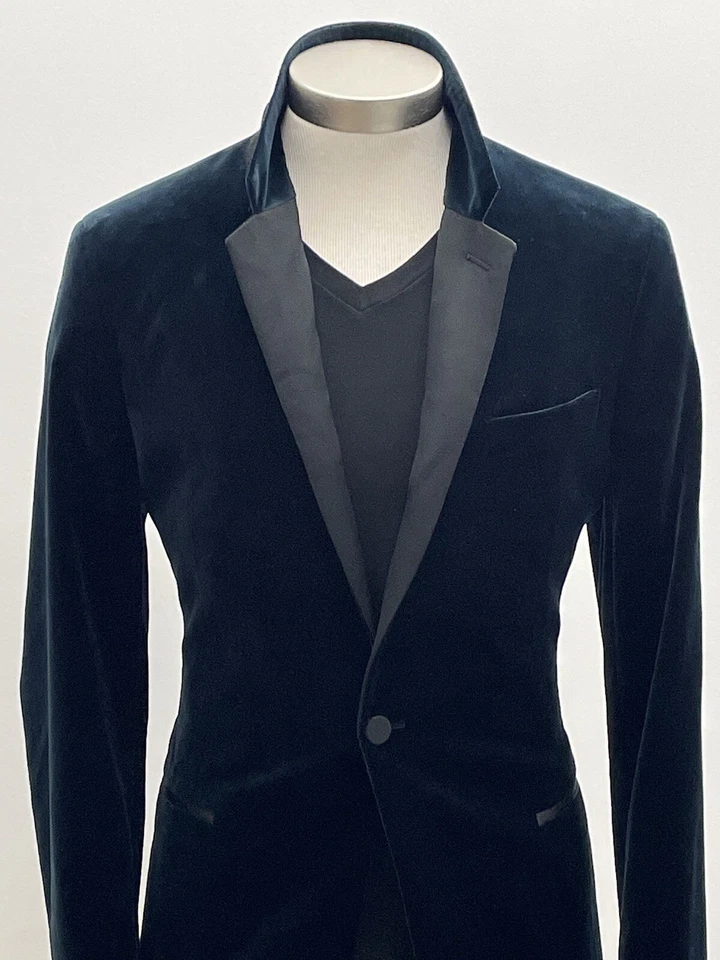 THEORY SLIM FIT PLUSH VELVET TUX/DINNER JACKET 40R MFR. SAMPLE *CLEARANCE* - Image 4 of 4