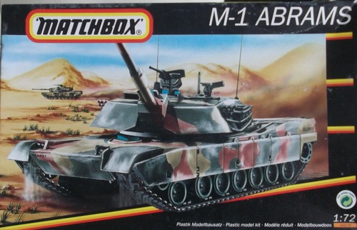 +++ M-1 ABRAMS MAIN BATTLE TANK + 1:72 SCALE KIT by REVELL +++