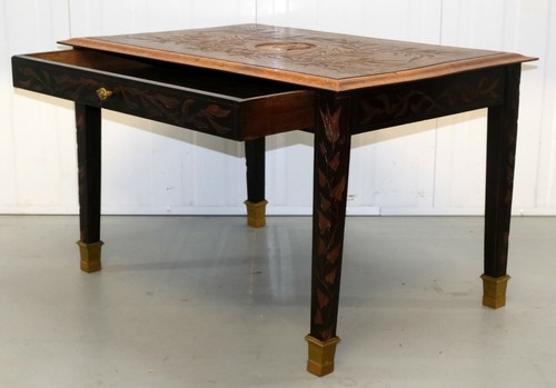 LOVELY CIRCA 1900s KING ALBERT I OF BELGIUM CARVED OAK OCCASIONAL / COFFEE TABLE - Picture 4 of 11
