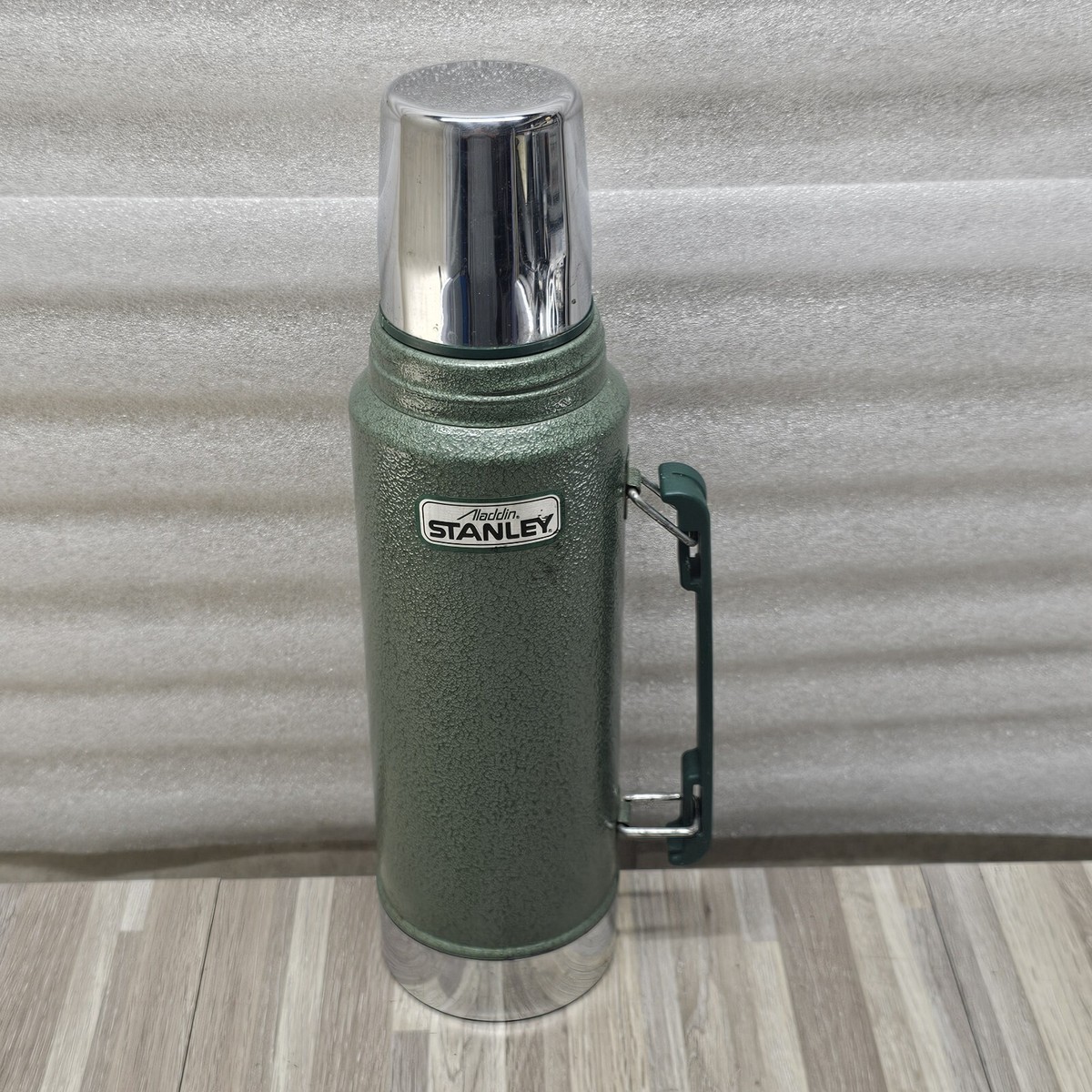 【1992年製アメリカ製デッドストック】Alladin Stanley米国製 Vintage USA Aladdin STANLEY Green Chrome 1 Quart Thermos Complete