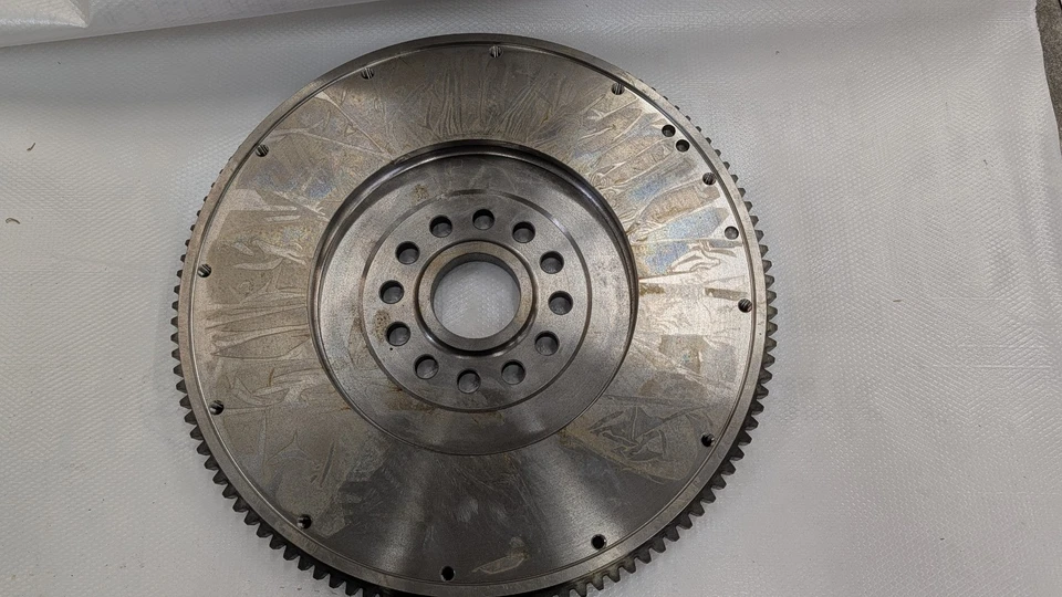 Volante de inercia 3680922 Cummins ISX 15 X15 Embrague estándar 15.5 Nuevo mercado de accesorios Foto 3 de 4