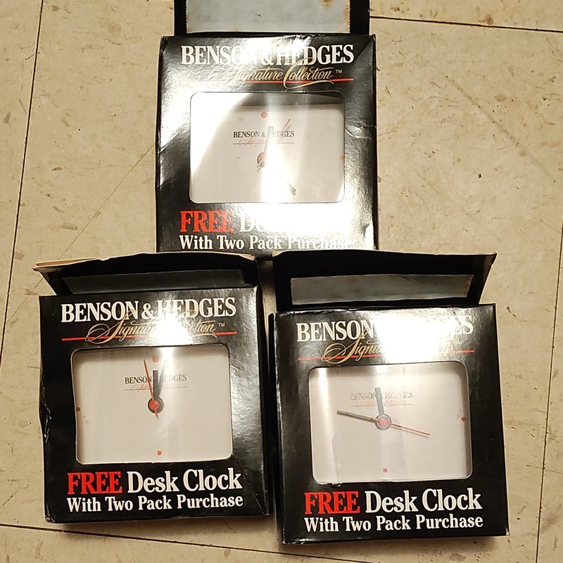 Benson & Hedges Signature Collection Desk Clock w/ Box Black/White/Red 1991