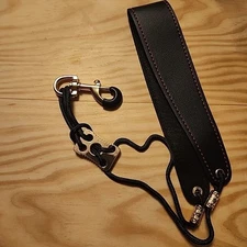 Single Shoulder Leather Saxophone StrapLeather One-Shoulder Sax...