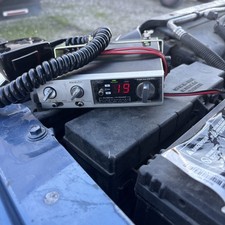 CB Radio Realistic TRC-418 40 Channel - UNTESTED