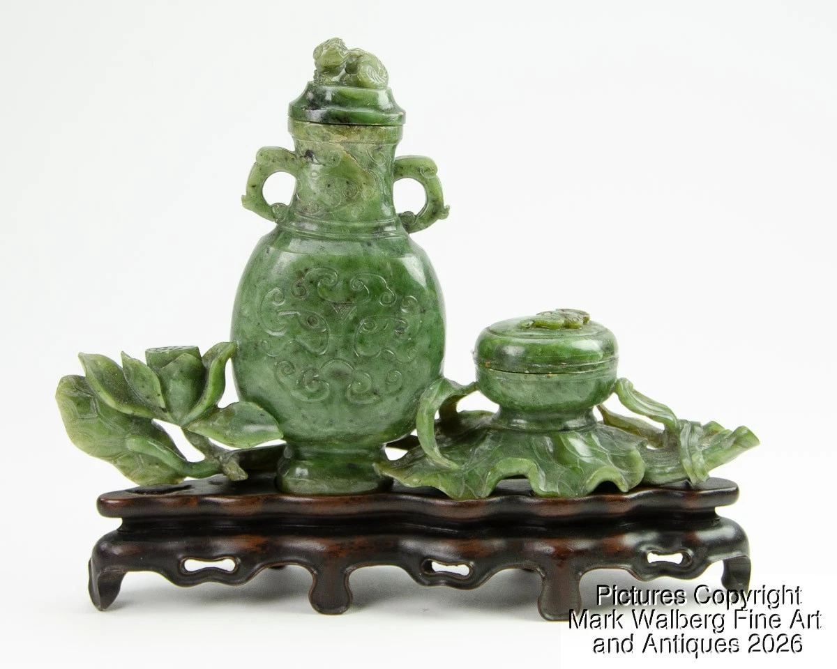 【アンティーク】卵型玉翡翠　置物　飾り台・箱付 jade antiques Jade Antique Chinese Vases for sale | eBay