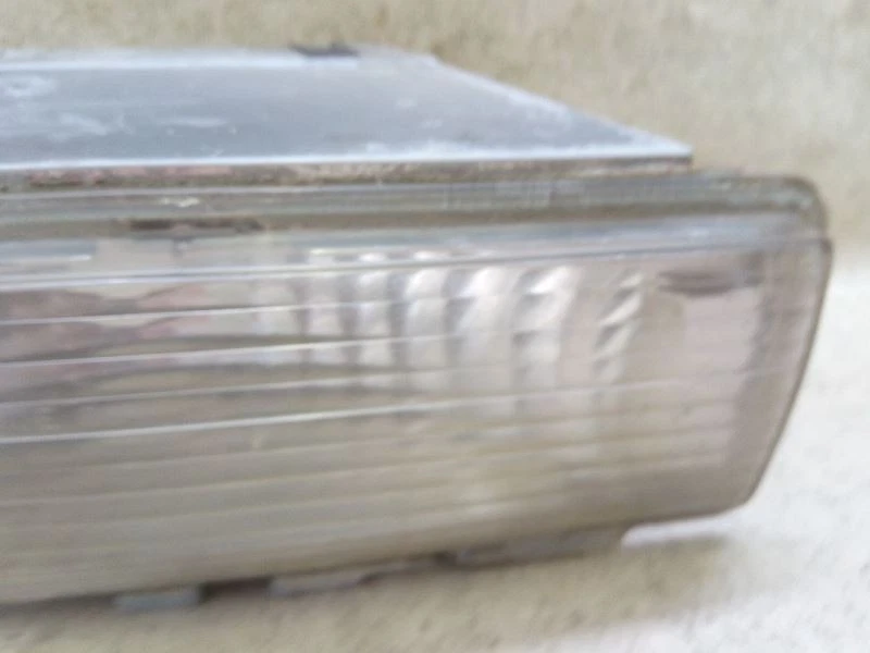 Luz de estacionamiento derecha para pasajero montada para Chevrolet S10/S15/Sonoma K8 94-97 Foto 3 de 4