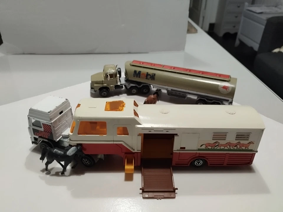 Lot, Camions Majorette 1/60  - Photo 3/4