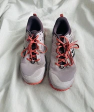 Saucony Trail Shows. Women’s Size 11. EUC