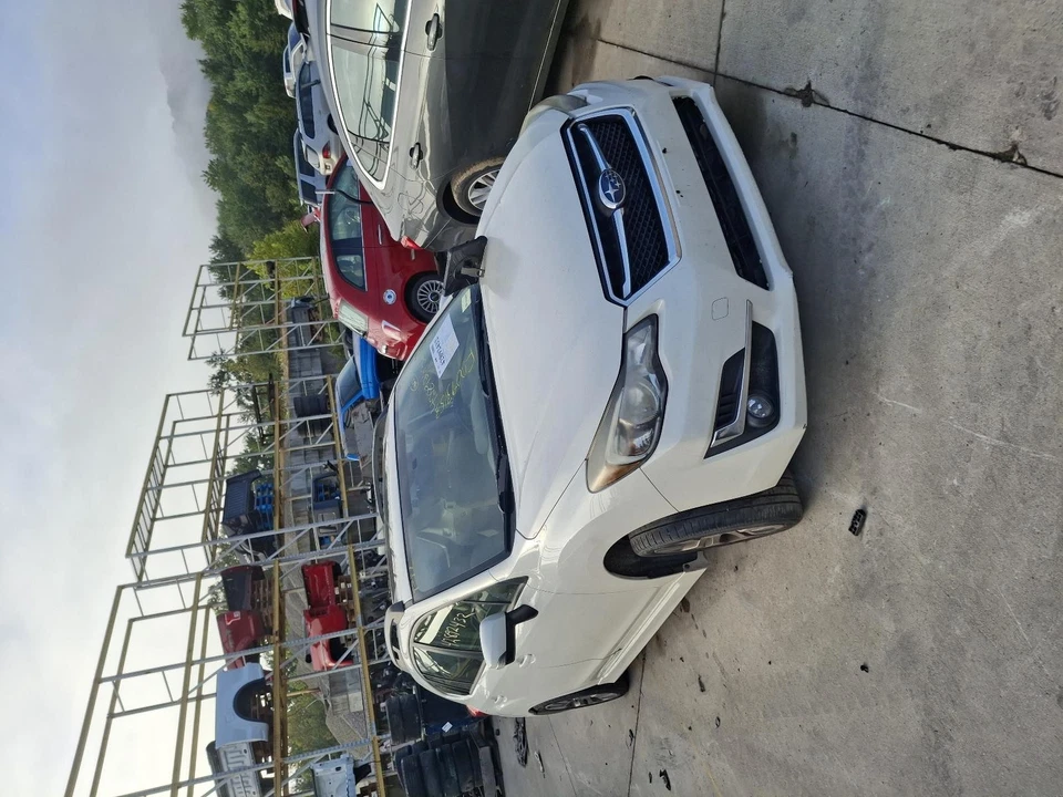 Conjunto de luz trasera derecha usado se adapta a: Subaru Impreza 2015 grado derecho A Foto 3 de 4