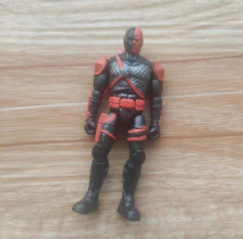 Spin Master DC Comics 1st Edition Deathstroke Action Figure 4" LOOSE #D05 - Picture 17 of 19