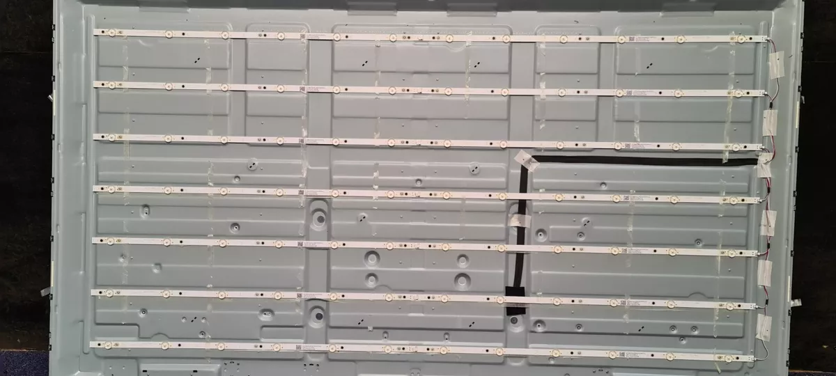 1 TPT650UA QVN06.U PHILIPS LED Lights FULL SET 65PUS6262 12