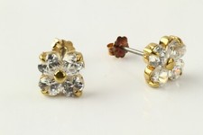 LOVELY 14k YELLOW GOLD CUBIC ZIRCONIA STUD EARRINGS