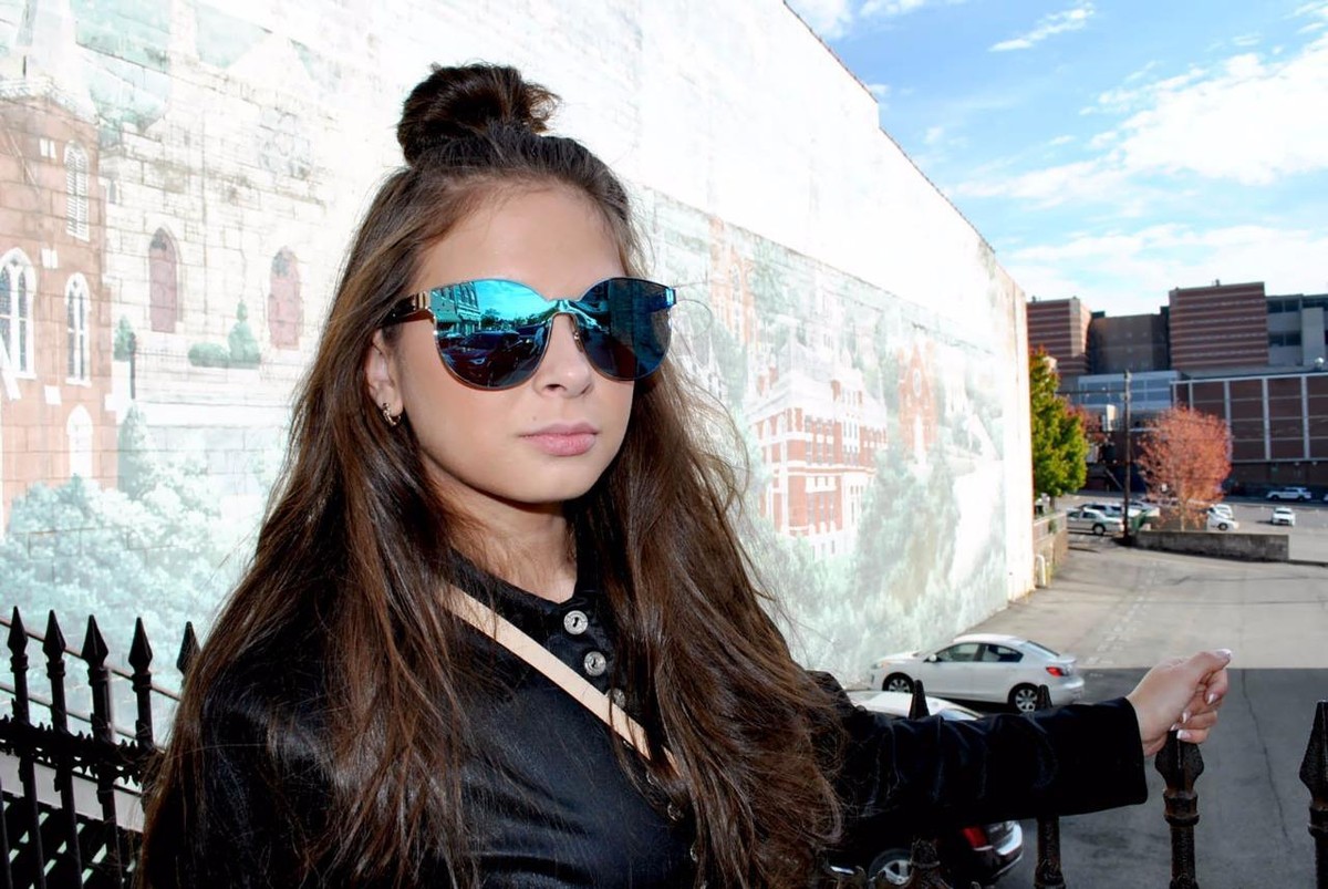 Classic Designer Sunglasses (C6) Gucci 2636 6VE – Vintage Frames Company main image 2