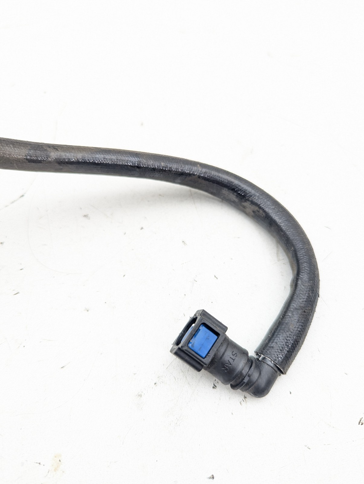 2014 Maserati Quattroporte M156 3.0L Fuel Gas Gasoline Vent Hose 06730073610 OEM