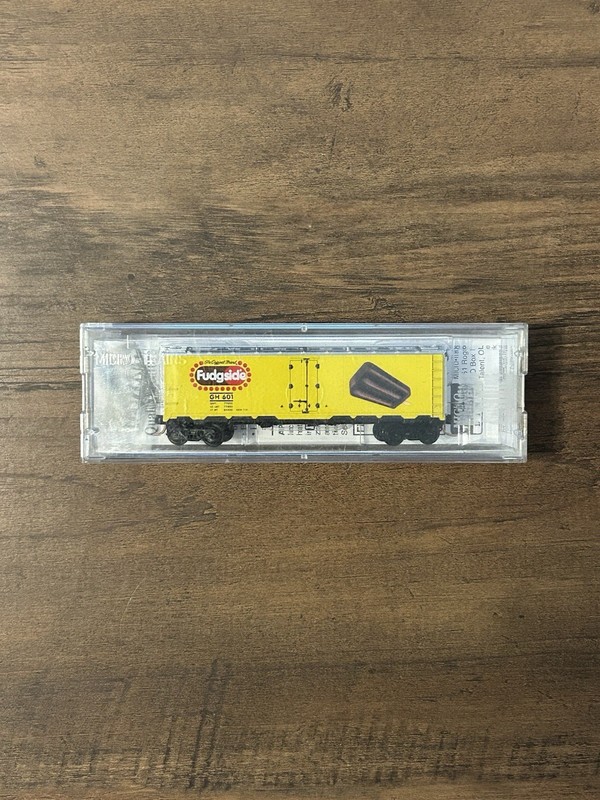 N Scale Micro-Trains MTL 59060 GH Fudgsicle 40' Steel Ice Reefer #601