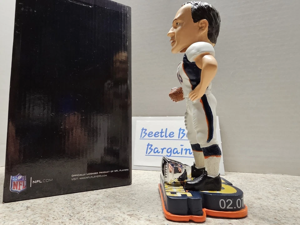 Peyton Manning Denver Broncos NFL 2016 #'d FOCO SB Bobblehead nuevo en caja Foto 4 de 4