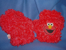 Tickle Me Elmo Giggling Talking Gloves - Sesame Street Elmo Tickle Hands Gloves