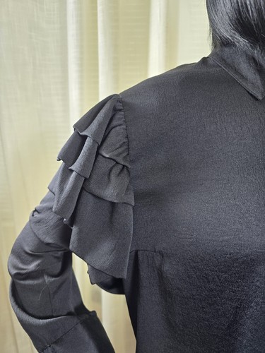 Express Portofino Long Sleeve Button Front Ruffle Top Women's large Black - Picture 7 of 24