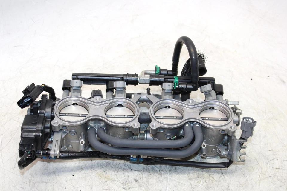 Carburadores de carbohidratos Suzuki GSXR600 2013 Foto 4 de 4
