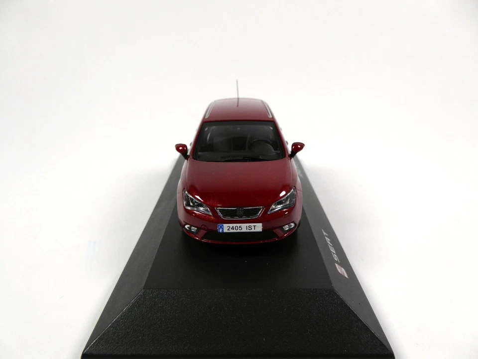 Seat Ibiza ST Dark Red 1/43 Minichamps Voiture Miniature Diecast SE14 - Photo 4/4