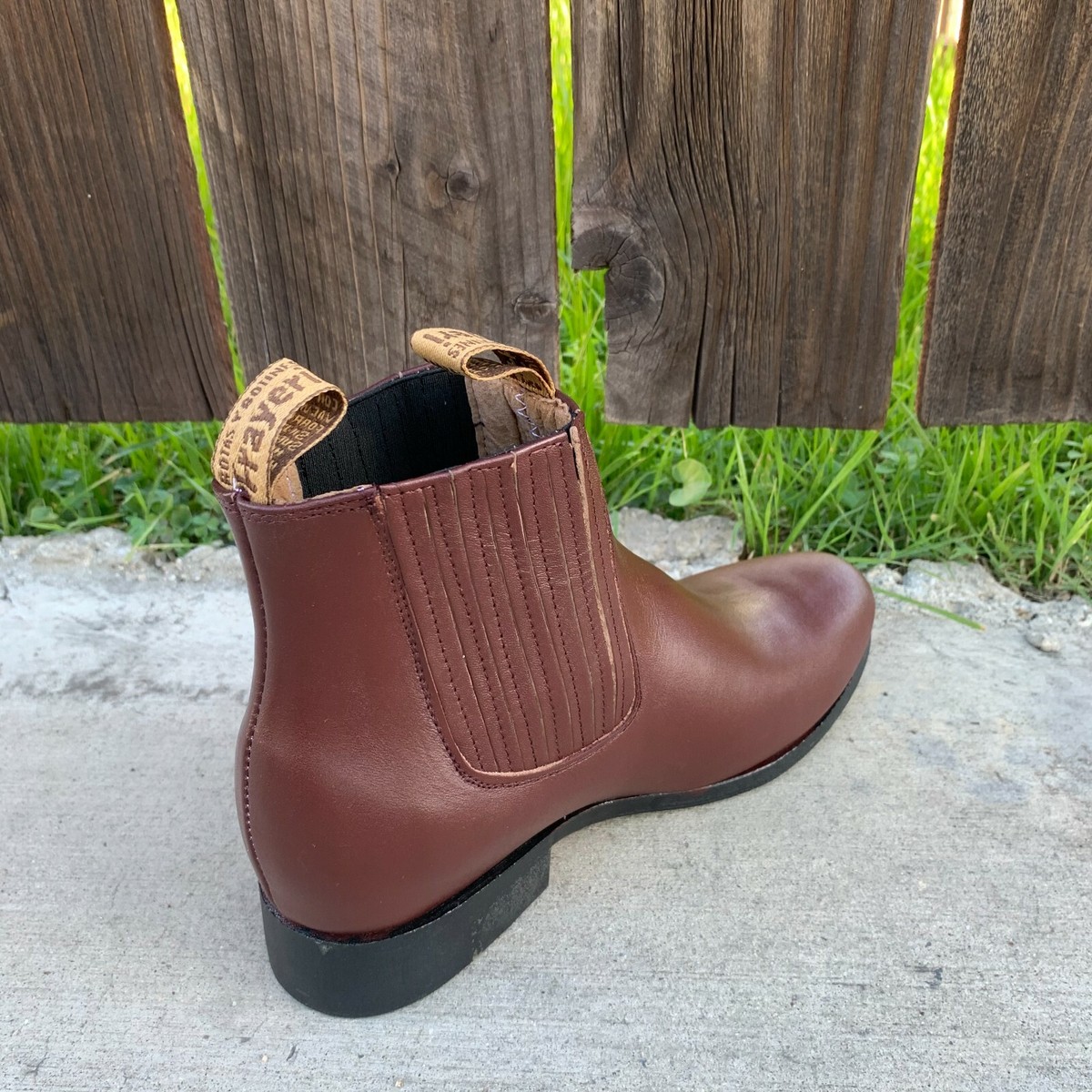 Men Cowboy western Chelsea Round J Toe Ankle Bootie Half  display picture 1