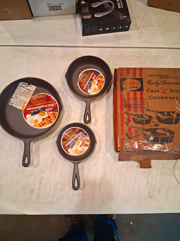 Atlanta Early American Cast Iron 3-Piece Skillet Set 10.5/8.5/6.5in