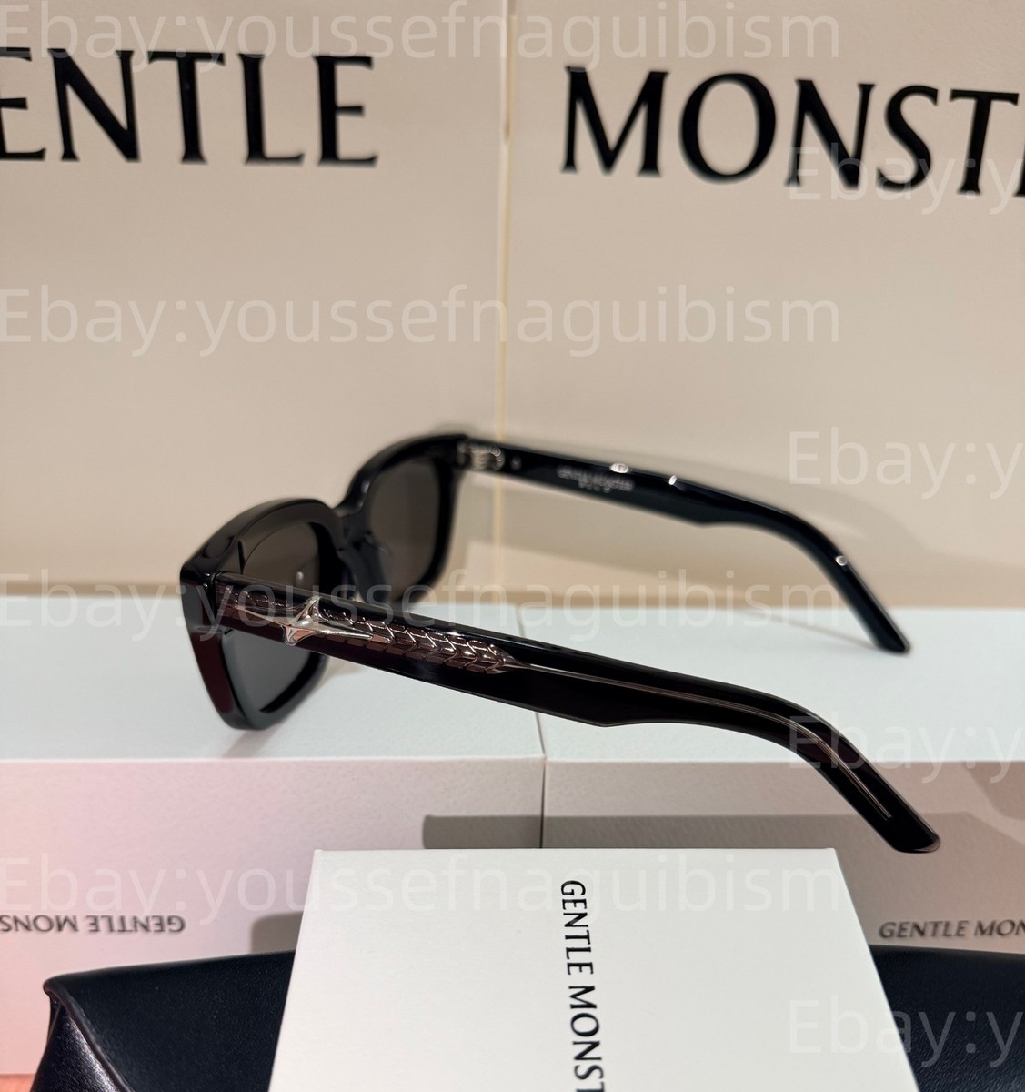 GentleMonster Bold - Hesse 01 Unisex Sunglasses Black Frame Black