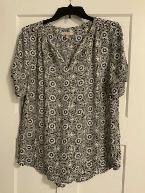 Roz And Ali Dress Barn Ladies Black Paisley Shirt Size Large 