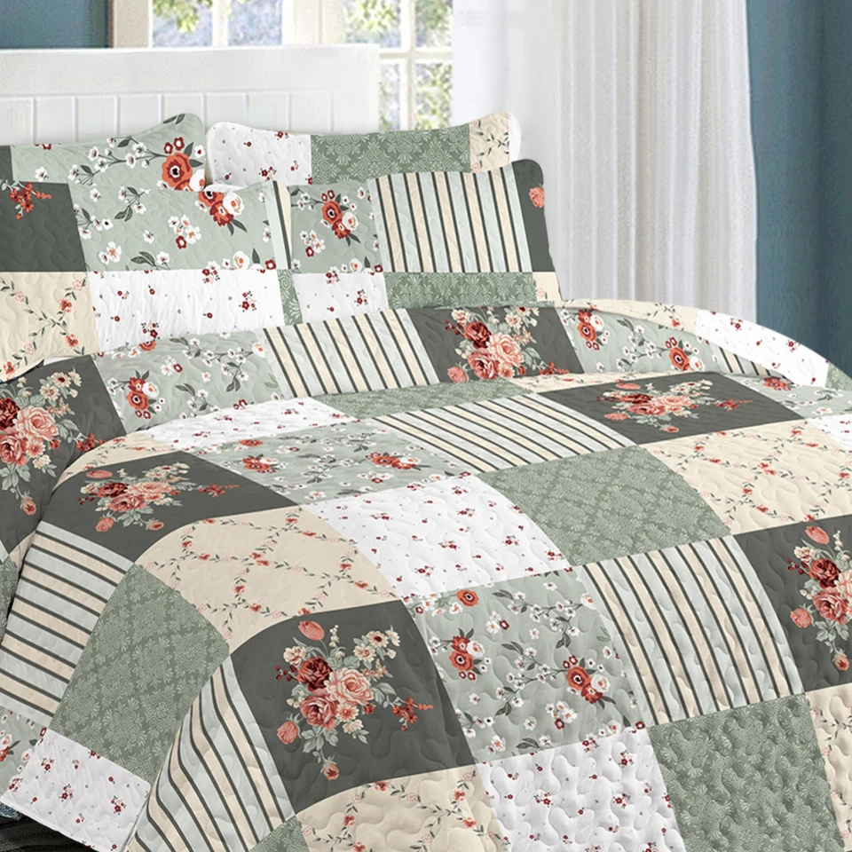 Lightweight Patchwork Quilt Set Reversible Floral Bedspread Coverlet All Seasons - Image 2 of 4