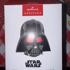 Hallmark Keepsake 2025 Star Wars Showtoppers Mini Tree Topper Darth Vader NEW
