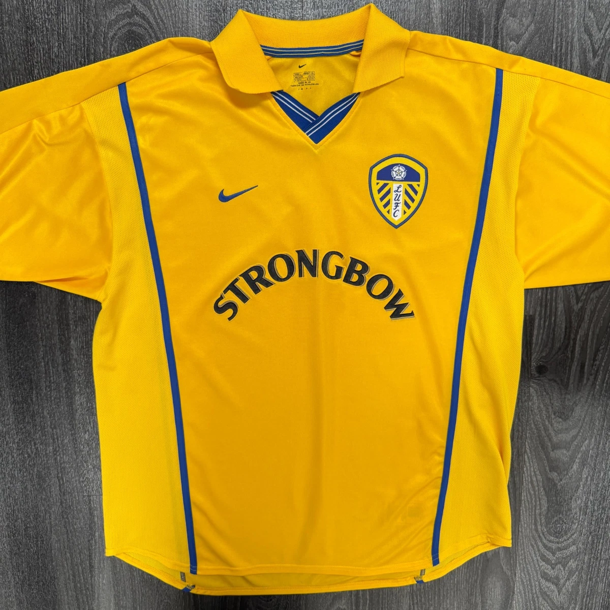 Nike Leeds United Memorabilia Football Shirts (English Clubs) for