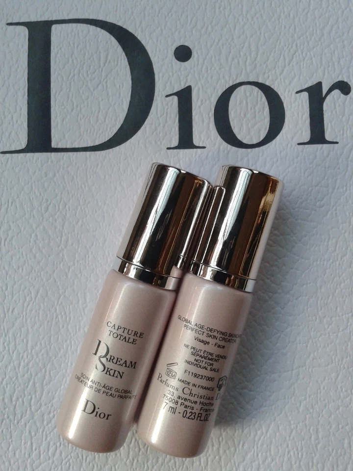Dior Capture Totale DreamSkin Age Defying Perfect Skin Creator 7 ml x 3 = 21 ml Foto 4 de 4