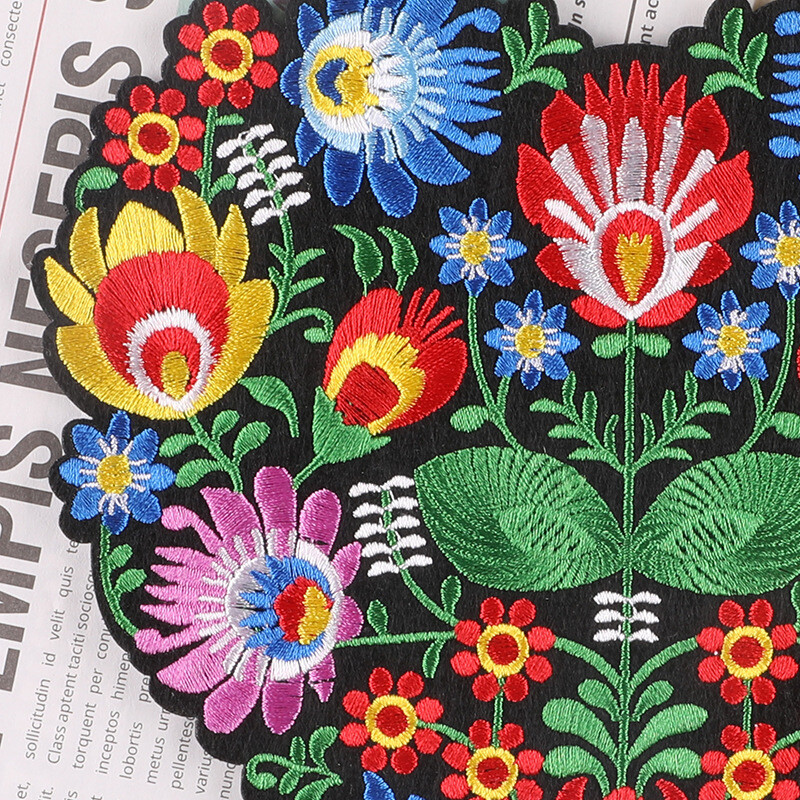 AMERI ★ UND FLOWER RAISED EMBROIDERY TOP Embroidered Sunflower Halter Top. Embroidered Mexican Top