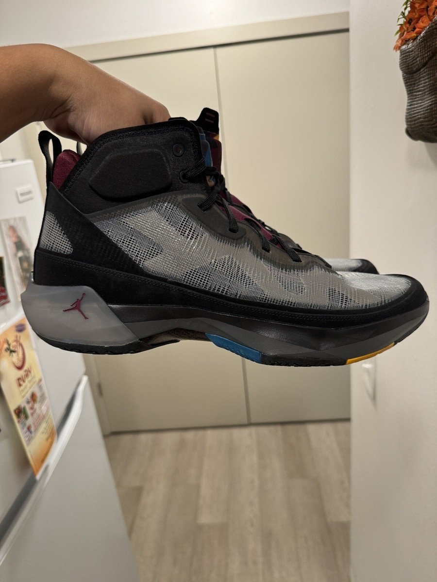 【ほぼ新品】air jordan xxxⅶ Bordeaux Nike Air Jordan XXXVII 37 Bordeaux Black Midnight Fog DD6958