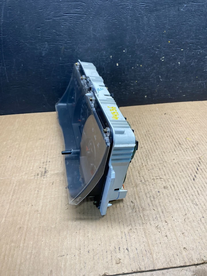 1998 to 2005 Mercury Marquis Speedometer Cluster Gauge Oem M4536 DG - Image 2 of 4