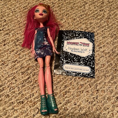 Monster High Doll Gigi Grant Freaky Field Trip Purple Dress