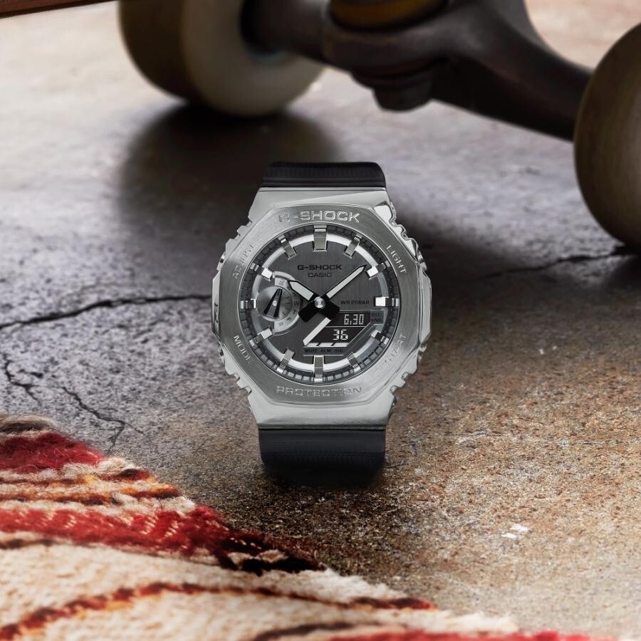 Casio G-shock GM-2100-1AJF Men's Watch Metal Covered Black Casio G-shock GM-2100-1AJF Men's Watch Metal Covered Black