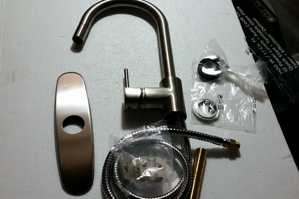 Grifo de cocina rociador extraíble monomando LaToscana Elba en níquel cepillado Foto 2 de 4