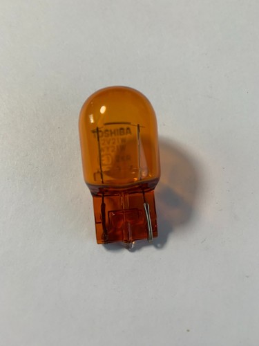 ACDelco 15829331 Rear Turn Signal Bulb - Picture 2 of 3