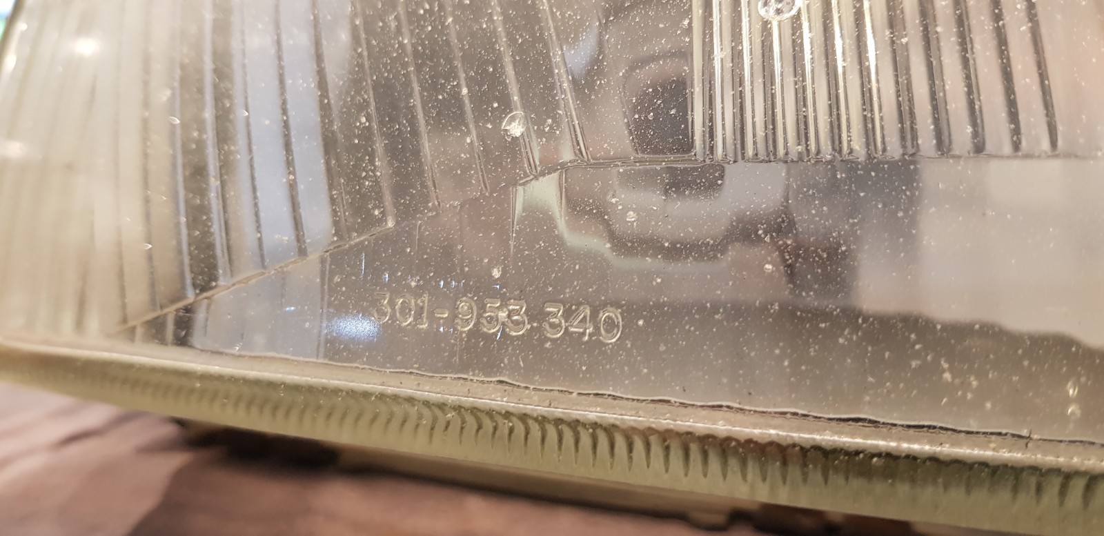 vn gmh original genuine headlights headlight ss hdt hsv calais bt1 N100