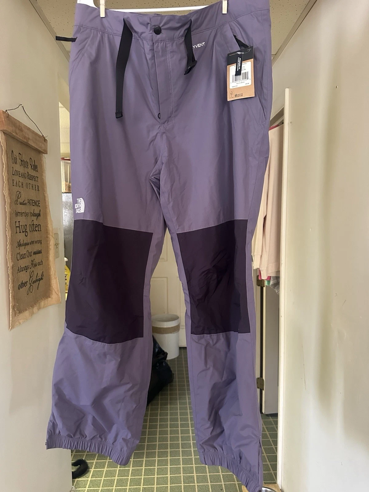 The North Face DryVent Freedom Snow Pants Men's XL Reg Purple/Black
Opens in a new window or tab