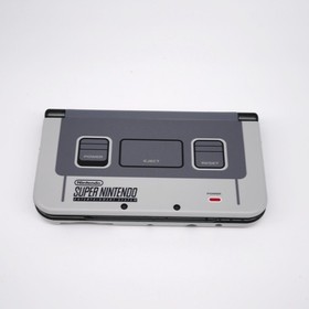 Nintendo NEW 3DS XL SNES Retro  Console Gray Edition IPS  (USA Seller)