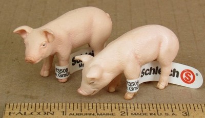 Schleich 13289/13290 (2) Little Piglets/Baby Pigs *Retired/Farm Life/NWT*