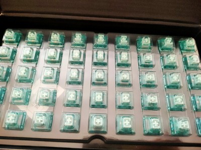Akko Creamy Cyan Clicky Switches 45 Stück