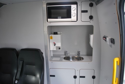 2021 PEUGEOT BOXER PROFESSIONAL WELFARE VAN, 1 OWNER , FULL SVS HISTORY, 7 SEAT - Picture 12 of 17