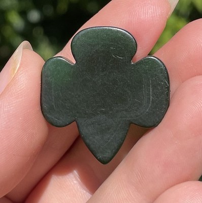 RARE Vintage 1940s Green Catalin Bakelite Girl Scouts Badge Clip Mid-Century